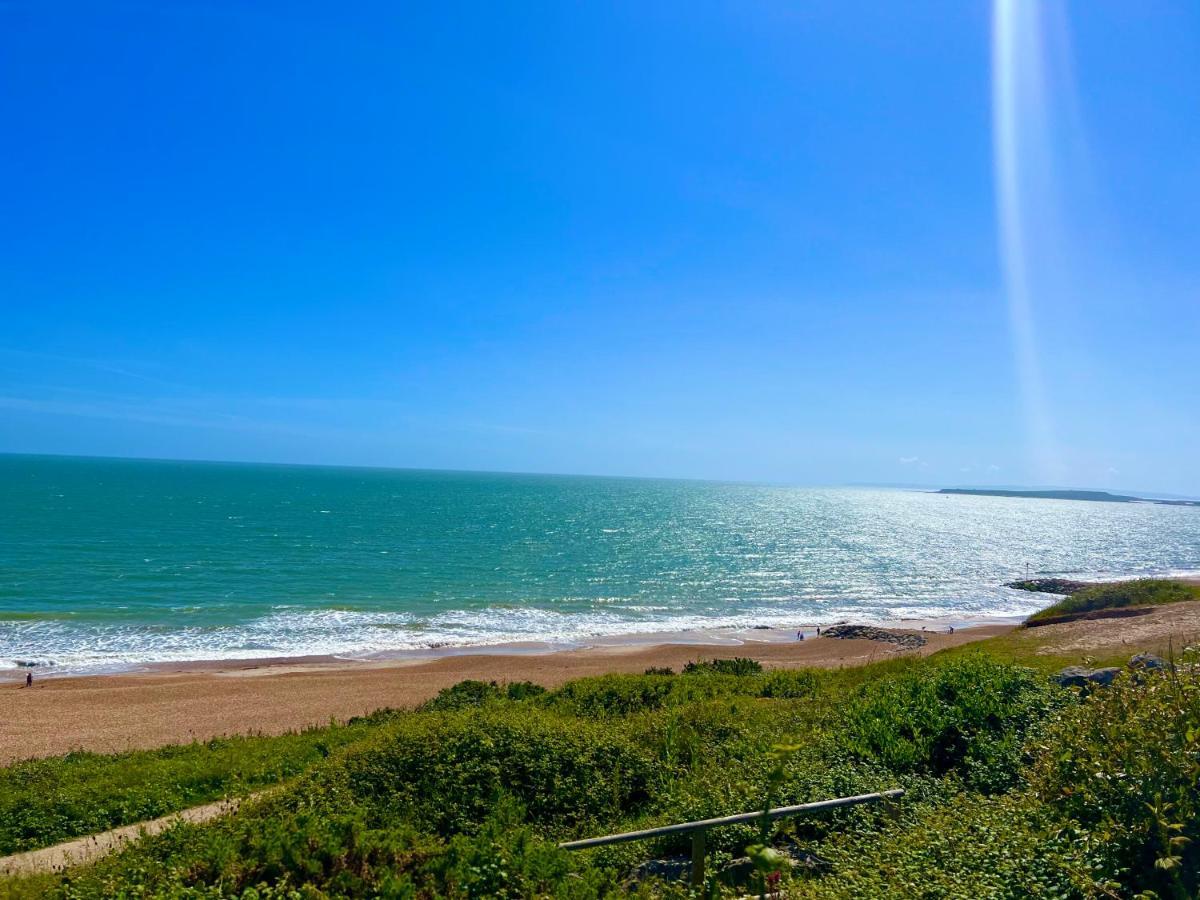 Jungle Lodge Lymington Εξωτερικό φωτογραφία